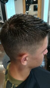 coupe homme effet mouillé